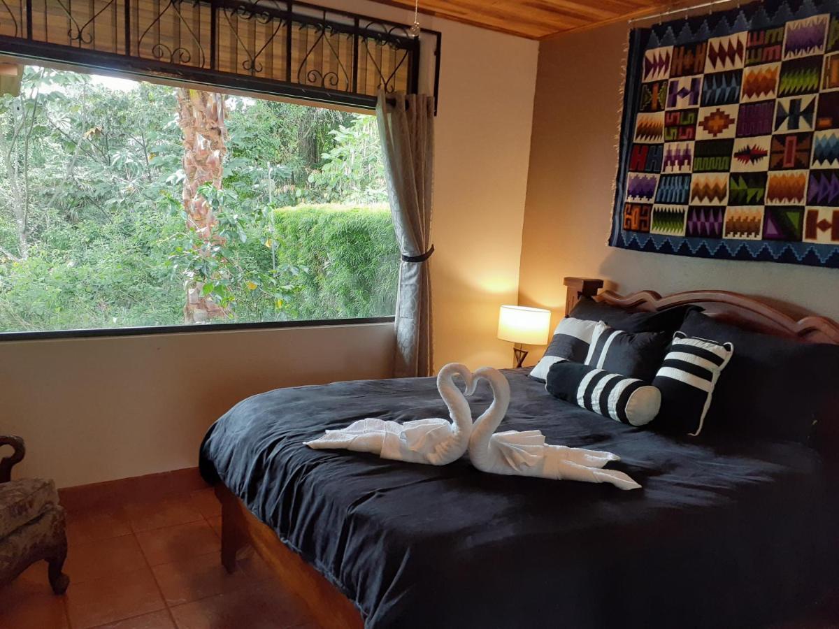 Encantada Guest House El Castillo 外观 照片